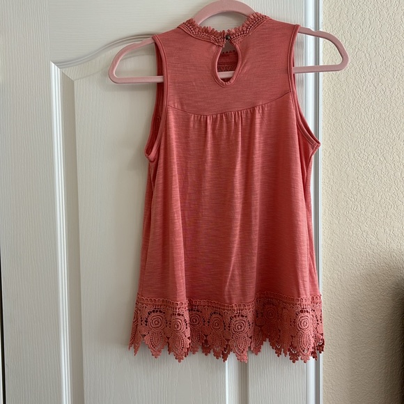 Sz S. Sleeveless top. Color is close to coral or peach. - Picture 3 of 3